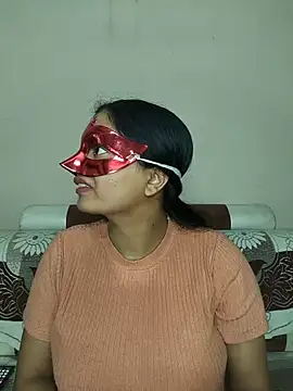 bigtitsqueen online show from February 4, 8:53 am