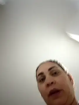 Snapshot of MirandaSoto chatting on January 21, 3:48 am MirandaSoto online show from January 21, 3:48 am