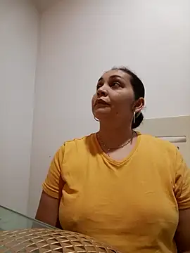 MirandaSoto online show from December 2, 3:34 am