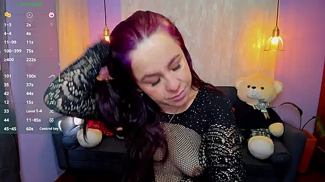 carlota petite online show from December 5, 1:31 pm