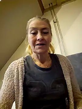 lisalustjouw online show from January 14, 9:02 am