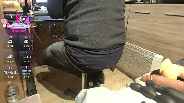 misteryman1956 online show from March 1, 8:11 pm