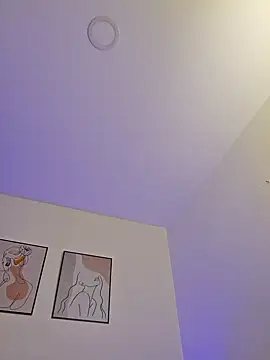 VictoriaEvaans  online show from January 8, 1:21 am