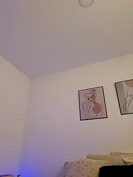 VictoriaEvaans  online show from September 13, 10:09 pm