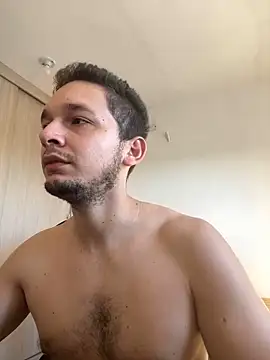 Snapshot of LabronsAd chatting on December 13, 7:21 pm LabronsAd online show from December 13, 7:21 pm