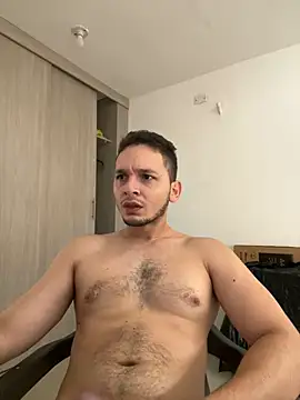 Snapshot of LabronsAd chatting on December 24, 2:22 pm LabronsAd online show from December 24, 2:22 pm