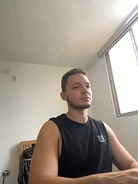 Snapshot of LabronsAd chatting on December 27, 3:59 pm LabronsAd online show from December 27, 3:59 pm