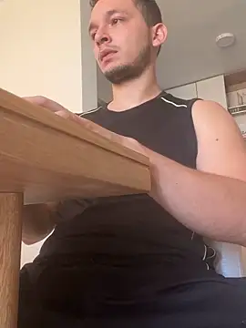 Snapshot of LabronsAd chatting on January 14, 2:22 pm LabronsAd online show from January 14, 2:22 pm