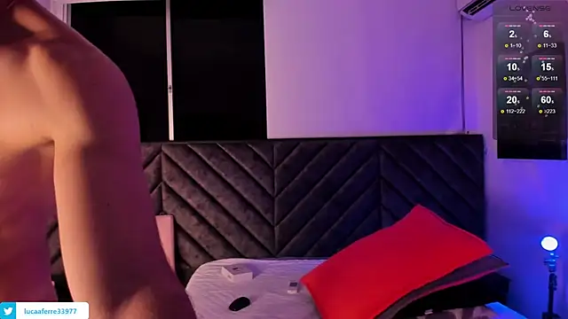 Luca ferrer  online show from December 9, 6:23 am