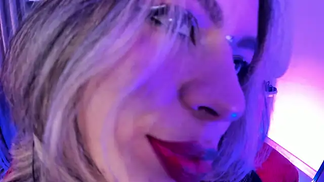 delilah fix online show from February 16, 9:22 pm