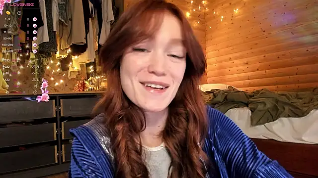 such juicee online show from December 9, 12:08 pm