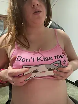 Snapshot of Ladysofiaxxx chatting on February 17, 10:38 pm Ladysofiaxxx online show from February 17, 10:38 pm