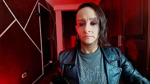 NatashaMason  online show from February 15, 11:39 am