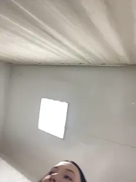 Snapshot of LeilaLow chatting on March 21, 12:06 pm LeilaLow online show from March 21, 12:06 pm