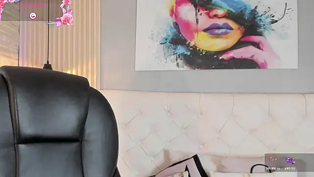 Snapshot of nicole__parker1 chatting on January 13, 3:26 pm nicole parker1 online show from January 13, 3:26 pm