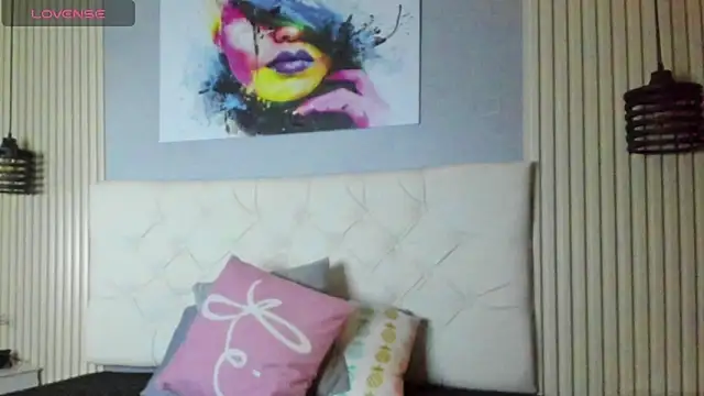 Snapshot of nicole__parker1 chatting on January 18, 11:54 am nicole parker1 online show from January 18, 11:54 am