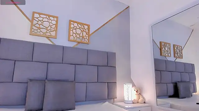 RenataJhonson  online show from November 29, 5:54 am