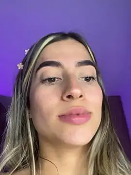 Issabela G1 online show from December 6, 7:32 am