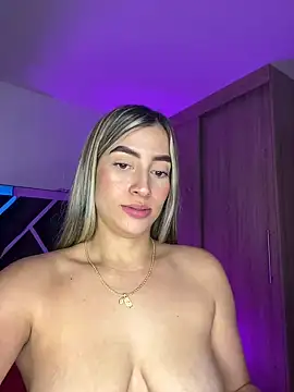 Issabela G1 online show from December 20, 3:14 am