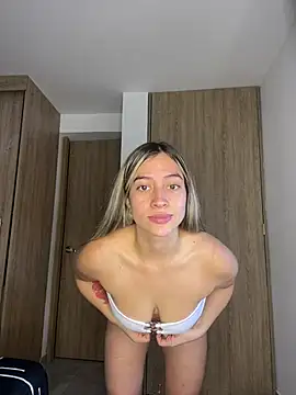 Issabela G1 online show from January 14, 3:57 pm