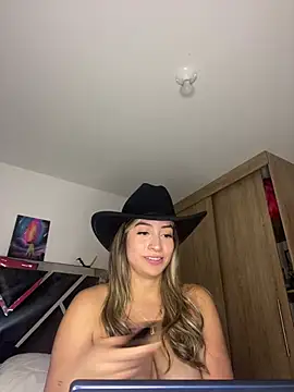 Issabela G1 online show from February 13, 5:58 am