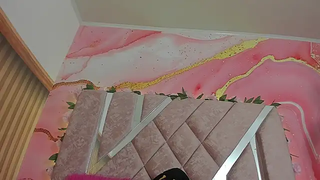 Snapshot of Bella__sweet chatting on January 19, 10:41 am Bella sweet online show from January 19, 10:41 am