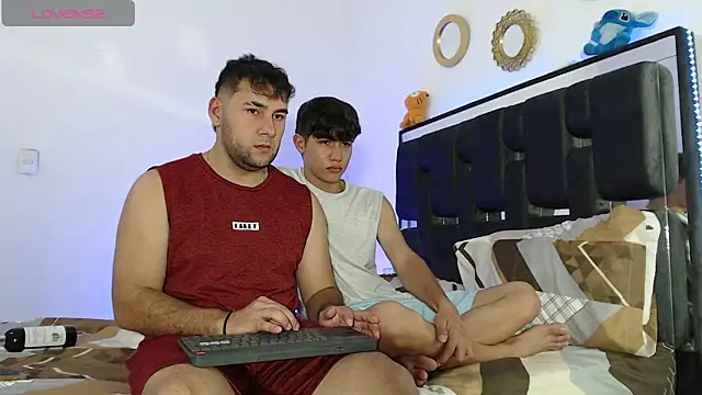 Valerio 22 online show from November 12, 1:17 am