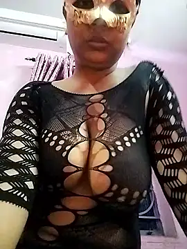 Snapshot of royaldoll-143 chatting on October 27, 5:06 pm royaldoll-143 online show from October 27, 5:06 pm