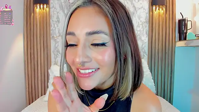 Nanda Vixen online show from March 20, 5:24 am