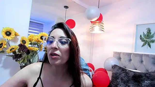 Nami sunny online show from September 21, 7:48 pm