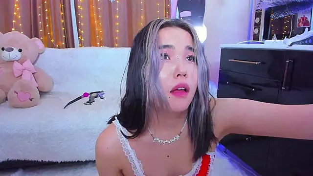 Snapshot of Dollyaa chatting on December 29, 2:42 pm Dollyaa online show from December 29, 2:42 pm
