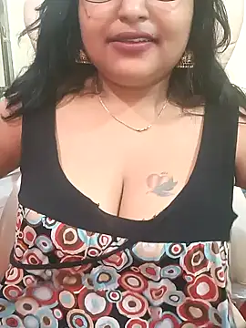 Snapshot of Ashwini_Gowda_91 chatting on December 7, 7:43 pm Ashwini Gowda 91 online show from December 7, 7:43 pm