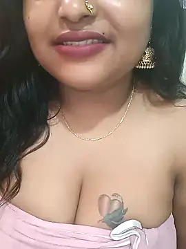 Snapshot of Ashwini_Gowda_91 chatting on December 21, 6:44 pm Ashwini Gowda 91 online show from December 21, 6:44 pm