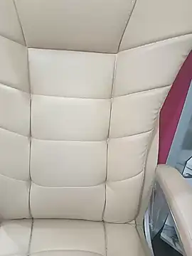 Snapshot of Ashwini_Gowda_91 chatting on December 22, 4:06 am Ashwini Gowda 91 online show from December 22, 4:06 am