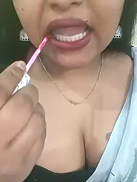 Snapshot of Ashwini_Gowda_91 chatting on January 6, 4:55 pm Ashwini Gowda 91 online show from January 6, 4:55 pm