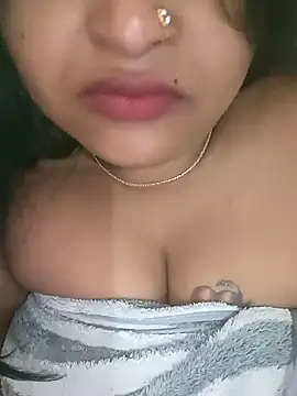 Snapshot of Ashwini_Gowda_91 chatting on January 12, 11:15 pm Ashwini Gowda 91 online show from January 12, 11:15 pm