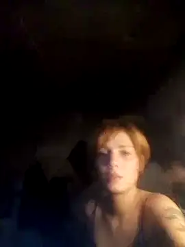 Snapshot of spacegirlll chatting on January 5, 9:57 pm spacegirlll online show from January 5, 9:57 pm