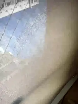 Snapshot of spacegirlll chatting on September 9, 11:21 am spacegirlll online show from September 9, 11:21 am