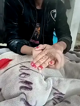 Snapshot of zoya_khan25 chatting on January 7, 6:16 am zoya khan25 online show from January 7, 6:16 am