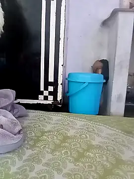 Snapshot of zoya_khan25 chatting on January 8, 6:41 am zoya khan25 online show from January 8, 6:41 am