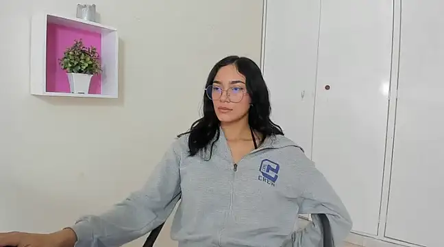 Snapshot of ASIAM_BRUNET chatting on March 1, 1:07 pm ASIAM BRUNET online show from March 1, 1:07 pm