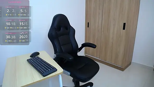 karoll marquez online show from January 7, 10:56 pm