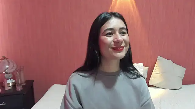 ChloeTurner  online show from February 15, 4:45 pm