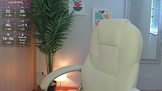 Elena Ruiz online show from December 12, 7:37 pm