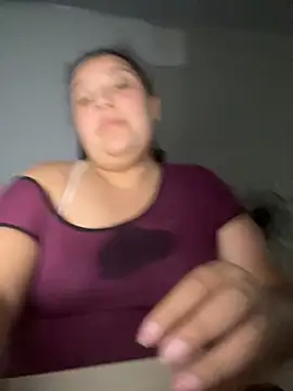 cutiepeach online show from October 8, 8:39 pm