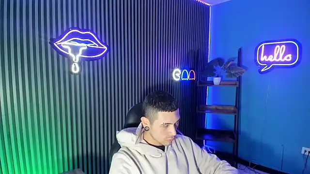 Jefer rick  online show from February 3, 12:43 pm