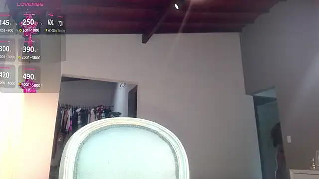 greyslopez online show from February 11, 9:35 pm