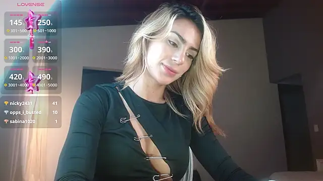 greyslopez online show from February 12, 3:40 am