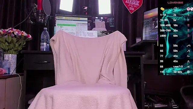 Raissa sky26 online show from December 15, 3:44 am