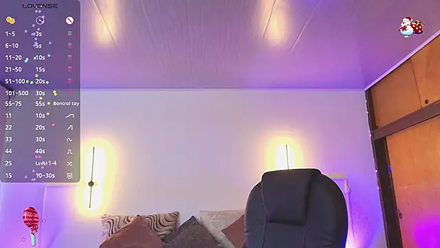 Snapshot of _gaby2 chatting on December 4, 11:30 am gaby2 online show from December 4, 11:30 am